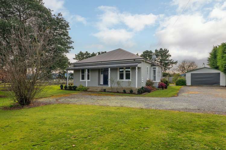575 Waireka Road_1