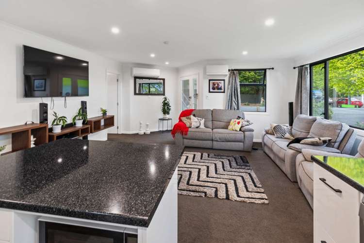 181 Vogel Street Roslyn_16