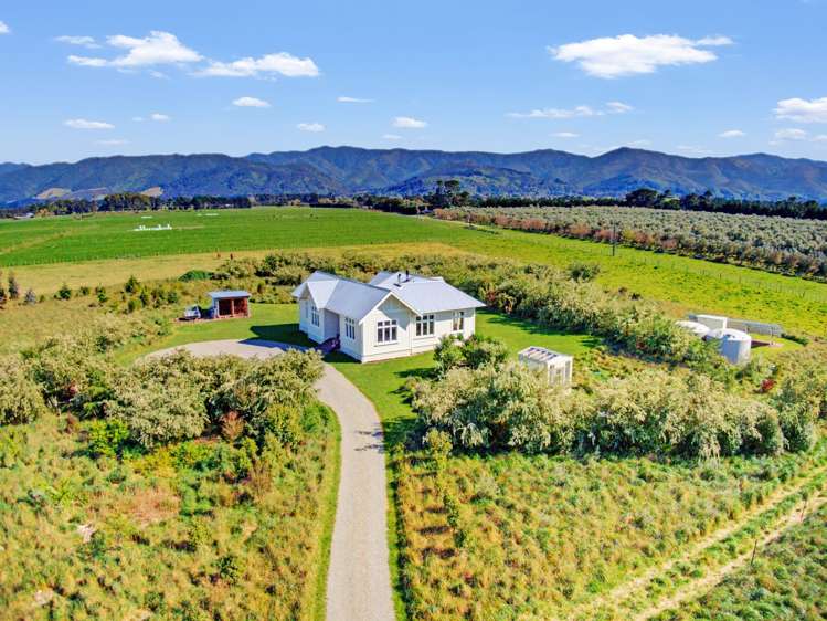 79 Longwood East Road Featherston_26