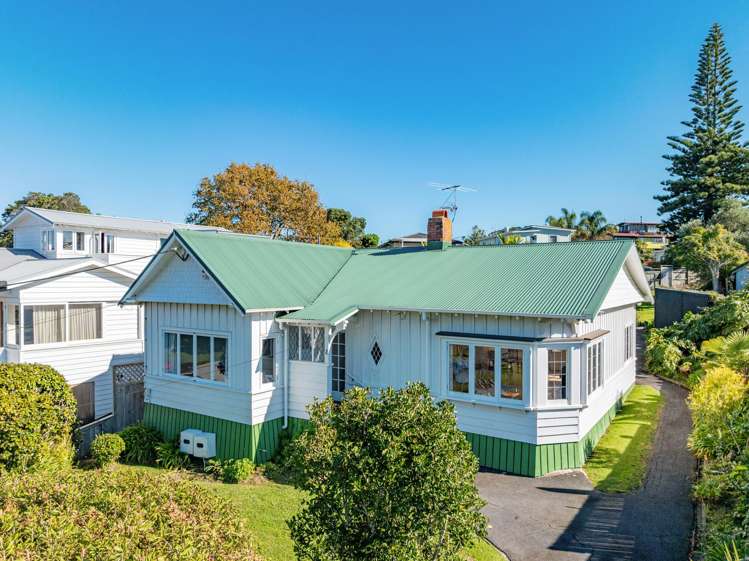 2 Seabreeze Road Devonport_0