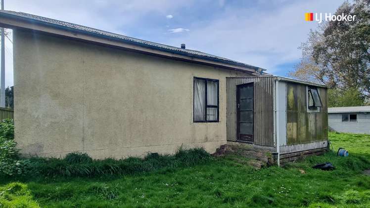 142 Main Road Waikouaiti_12