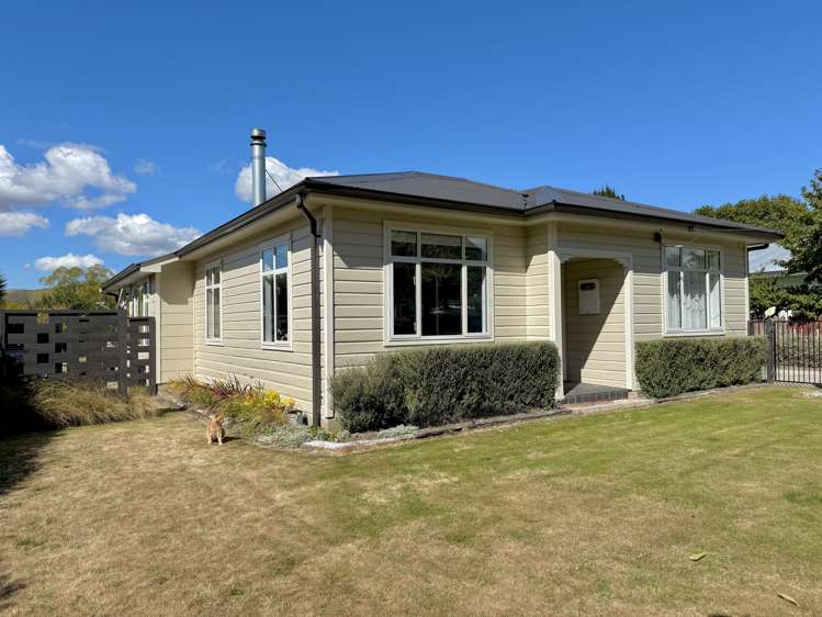 66 Bledisloe Street Kurow_24