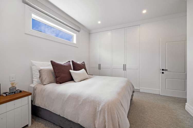 11 Miro Street Takaro_15