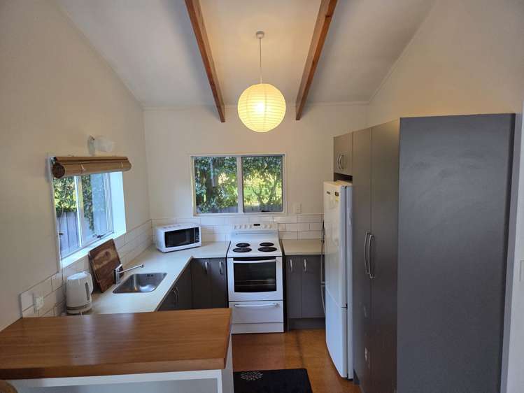 11 Muritai Road Ostend_7