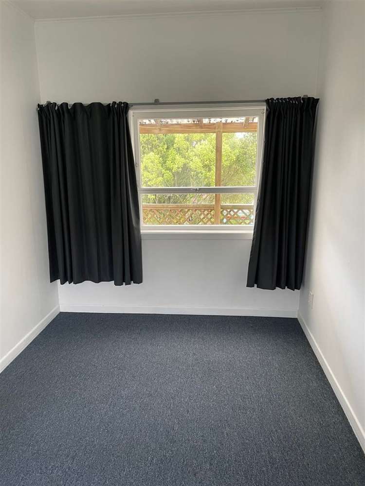 34 Evans Road Glen Eden_10