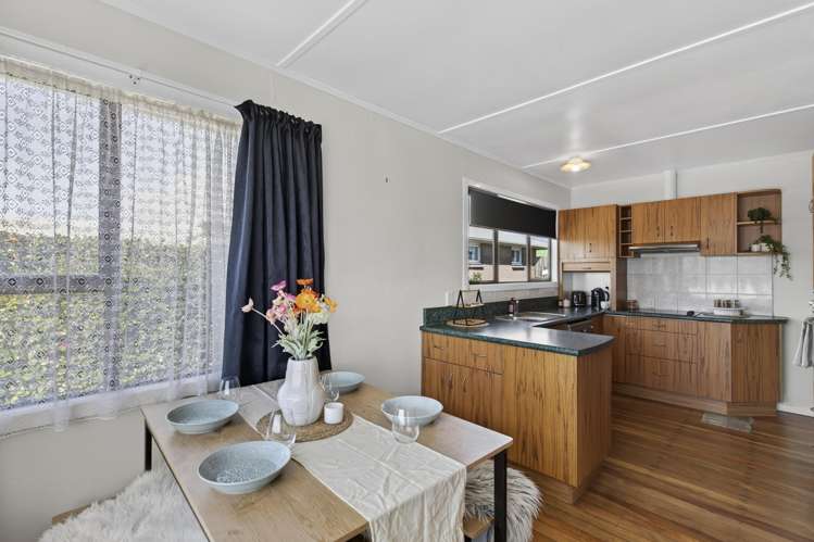 17 Hume Street Waitara_13