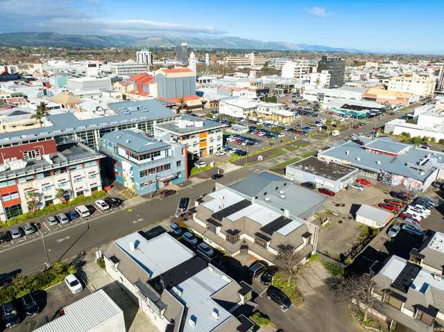 Unit 1, 123 Queen Street Palmerston North_1