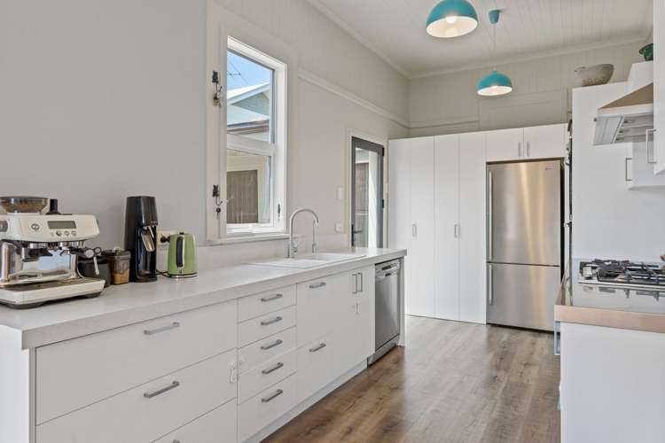 10 Maybank Street North East Valley_8