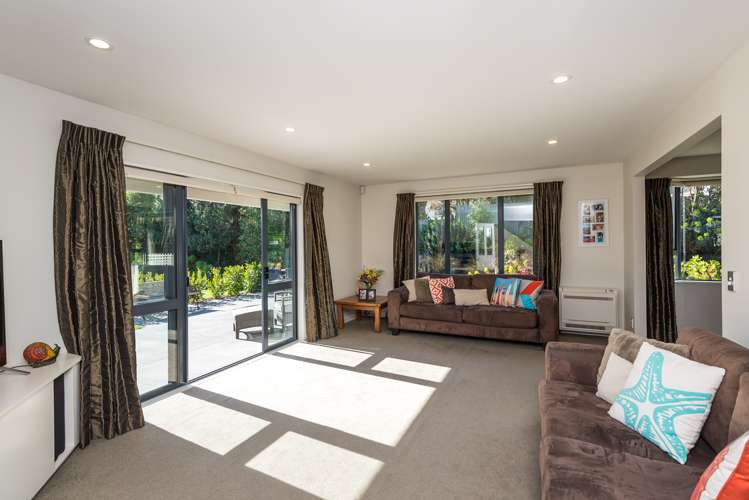 221a Pine Avenue South New Brighton_12