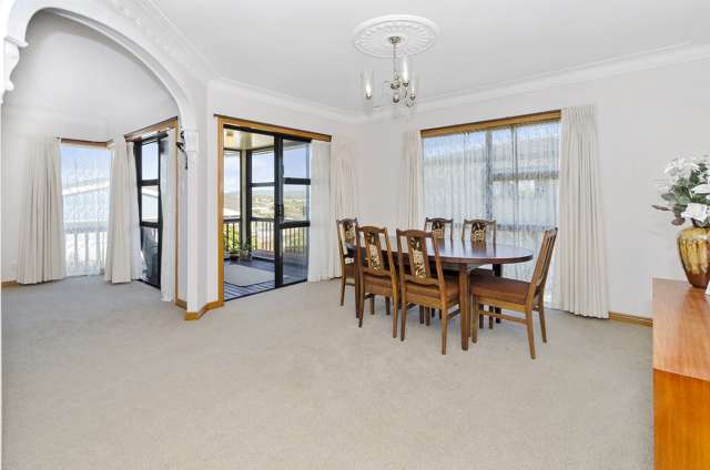 1 Robson Street Mount Roskill_4