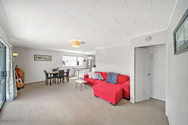 2/16 Beryl Place Mangere East_3