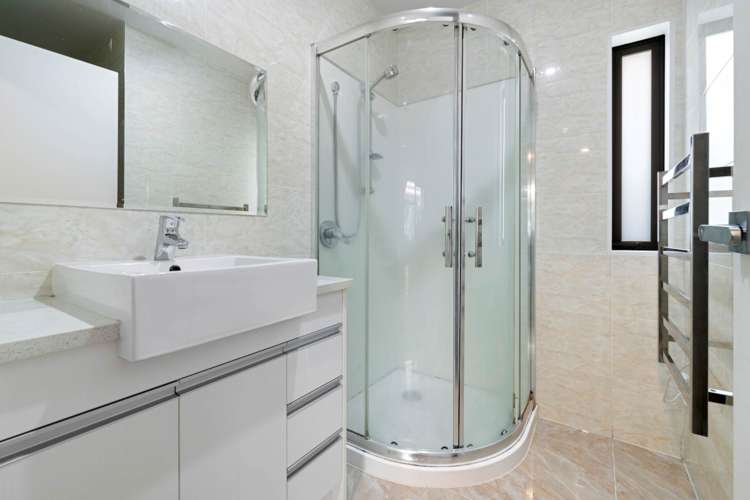 32 Tarapiroe Avenue Takanini_15