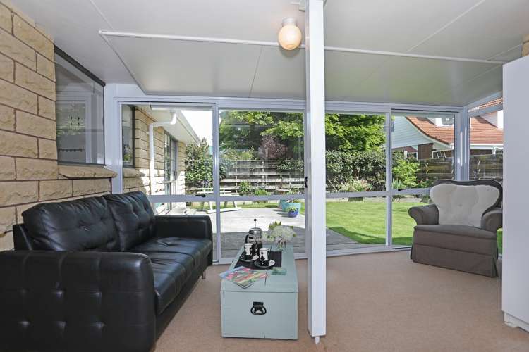 153a High Street Bulls_13