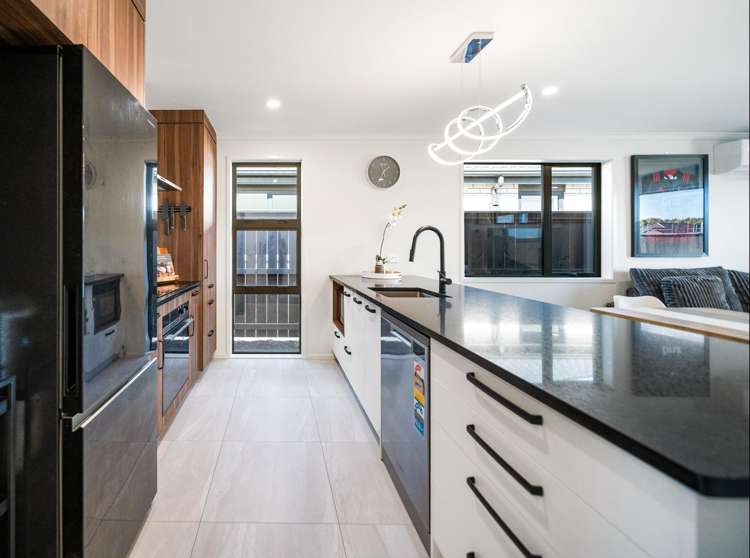 105 John Main Drive_2