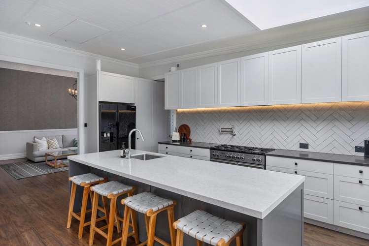 10 Asquith Avenue Mt Albert_14