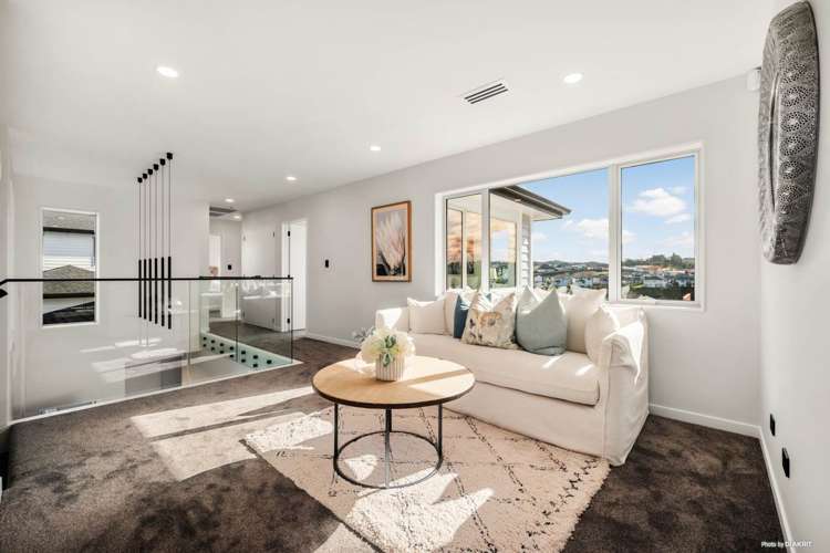 9 Dulcie Way Orewa_11