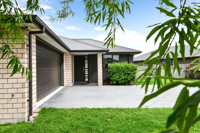 139 Wentworth Drive Rototuna North_1