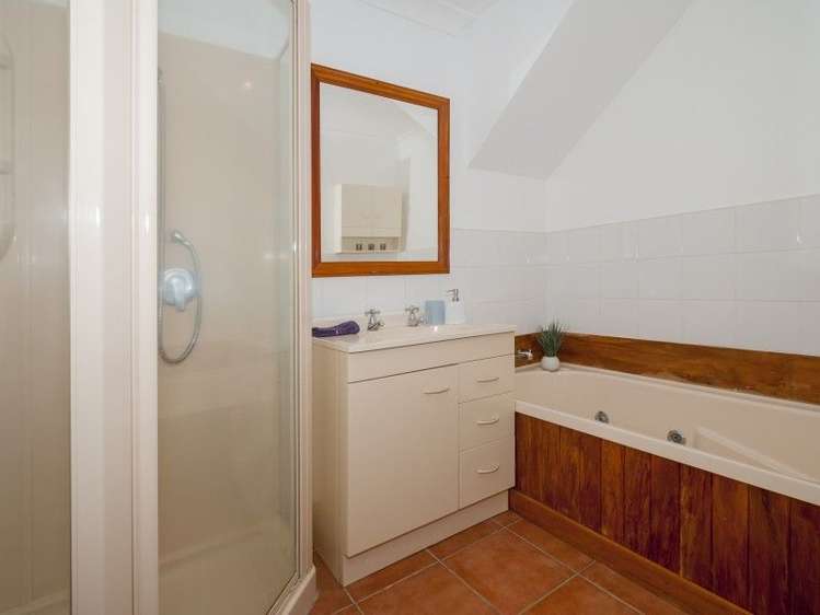 179 Tirohanga Road Tirohanga_15