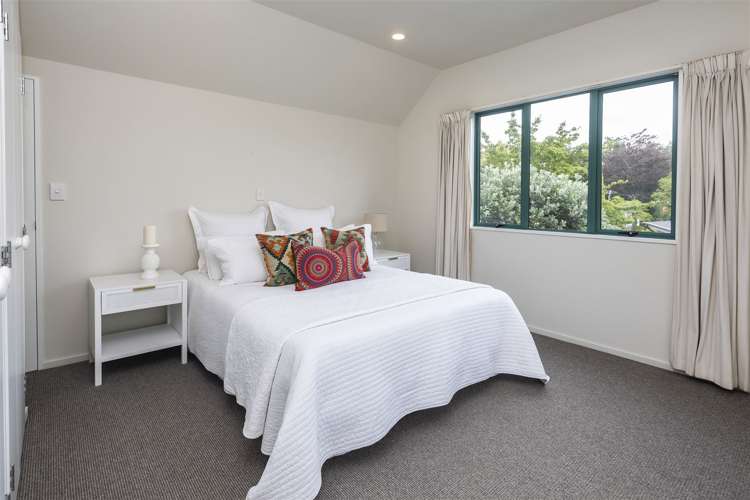 16 Ngahere Street Fendalton_17