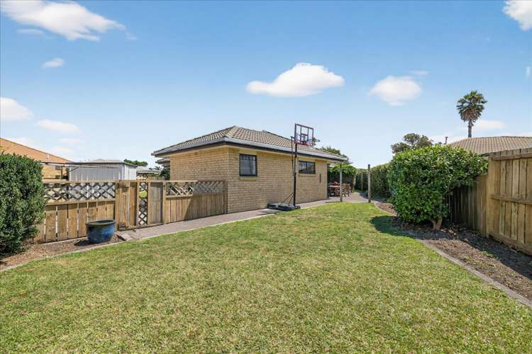 4 Halesia Place Mt Maunganui_26
