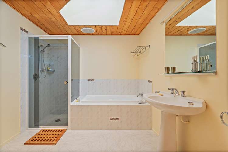 8 Victoria Court Pauanui_25