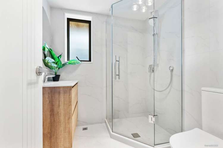 2/57 Kervil Avenue Te Atatu Peninsula_10