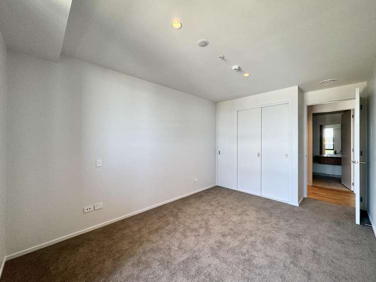 501/11A Spring Street Onehunga_7