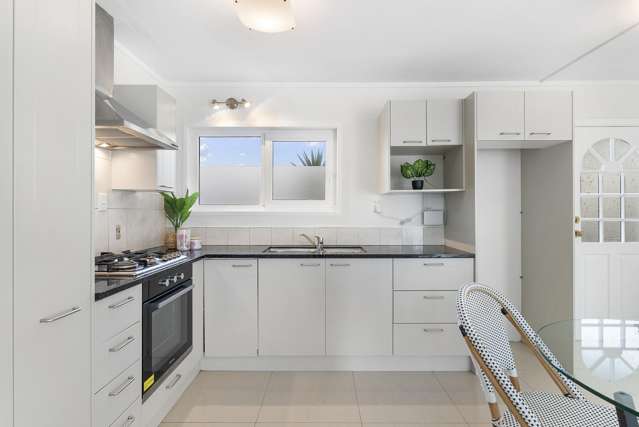 6/5 Orakei Road Remuera_2