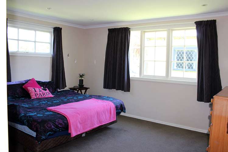 73 Broadway Picton_3