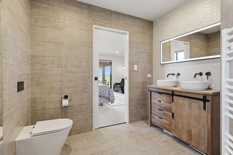 206 Baker Road Waihola_18