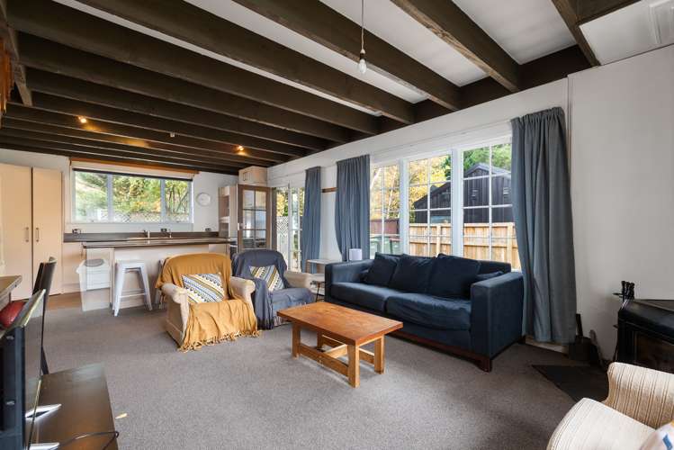 18 Lochy Road Fernhill/Sunshine Bay_2