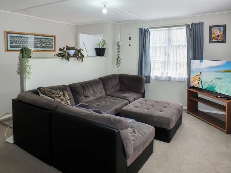 10 Churchill Crescent Foxton_8