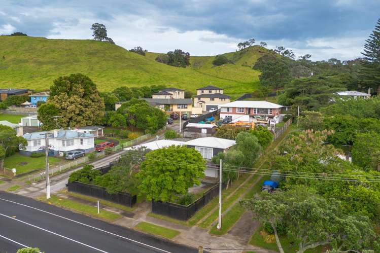 40 & 42 Mountain Road Mangere Bridge_5