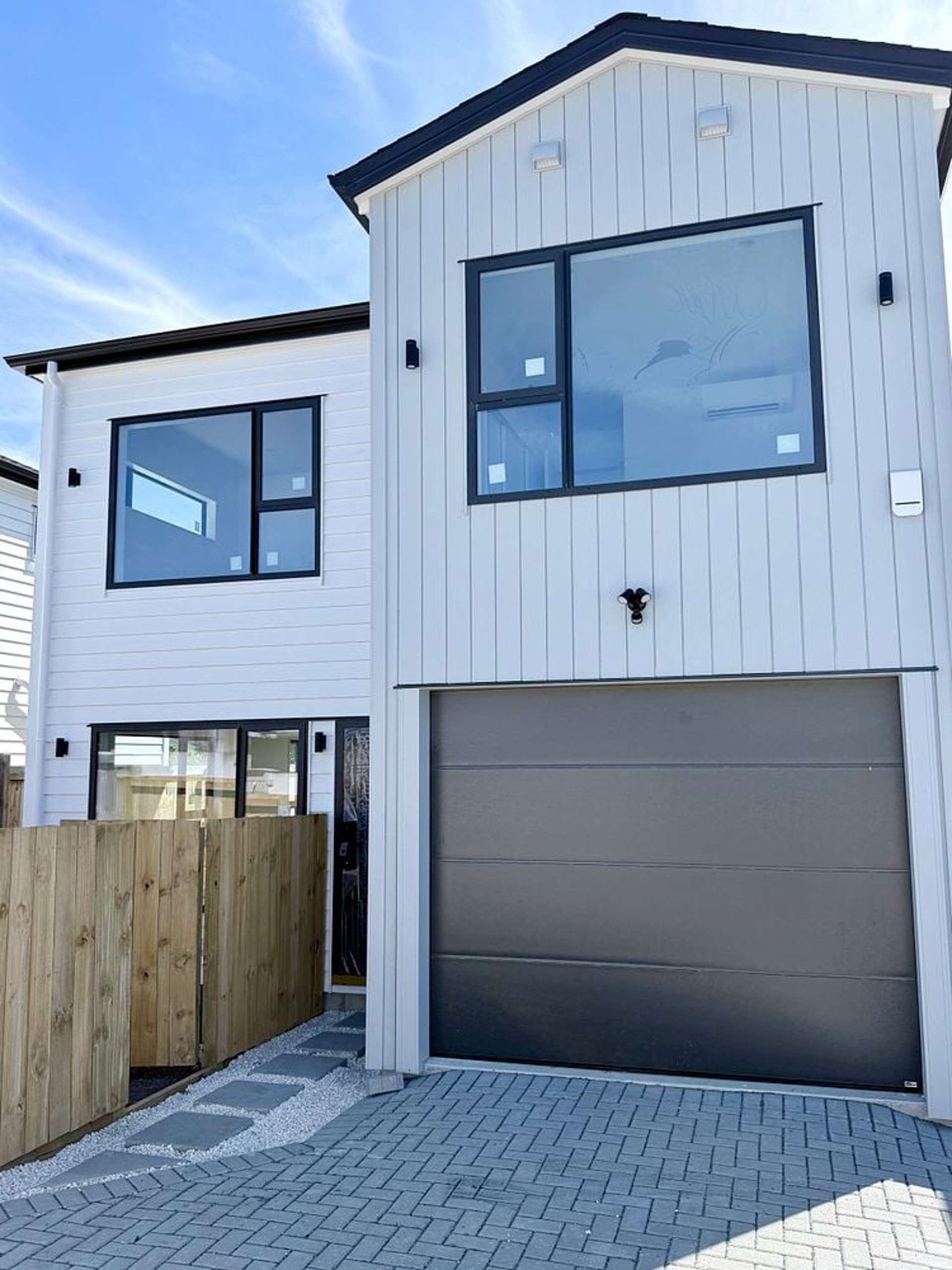 8 Sharland Avenue Manurewa_0