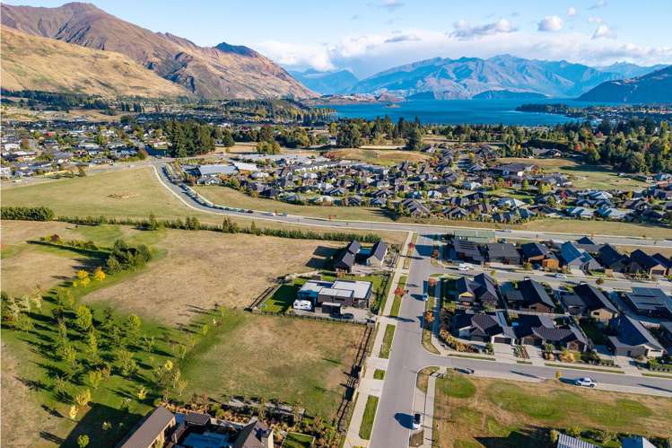 Lot 2/10 Deans Drive Wanaka_4