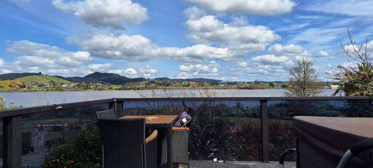 26 Lakeview Ter Huntly_1