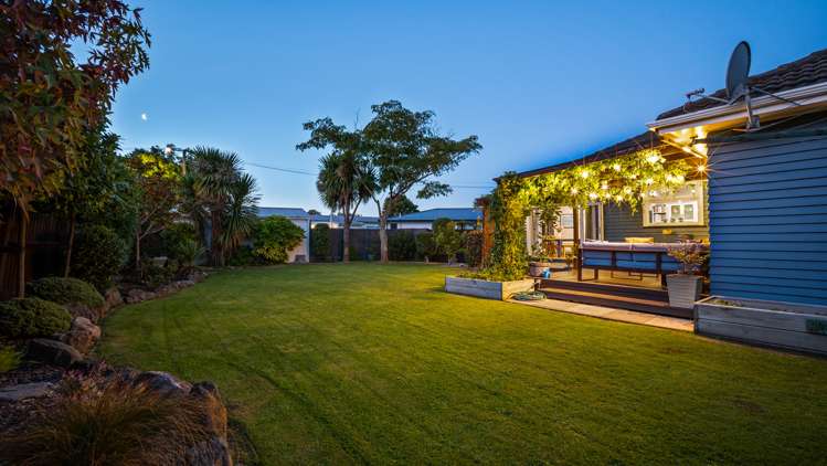 24 Derrett Place Saint Martins_23