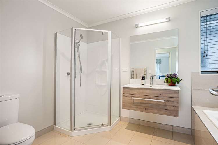 6 Vincent Lane Hobsonville_13