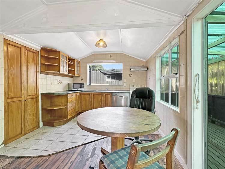 3 Clarks Beach Road Clarks Beach_6