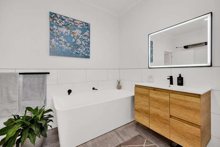 29 Hills Road Stratford_18