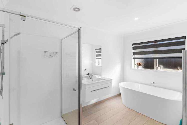 8 Clonbunny Close Rolleston_13