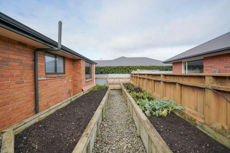 30 Stirling Street Windsor_21