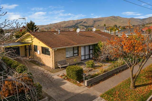 Parkside Oasis - Oh, the Views