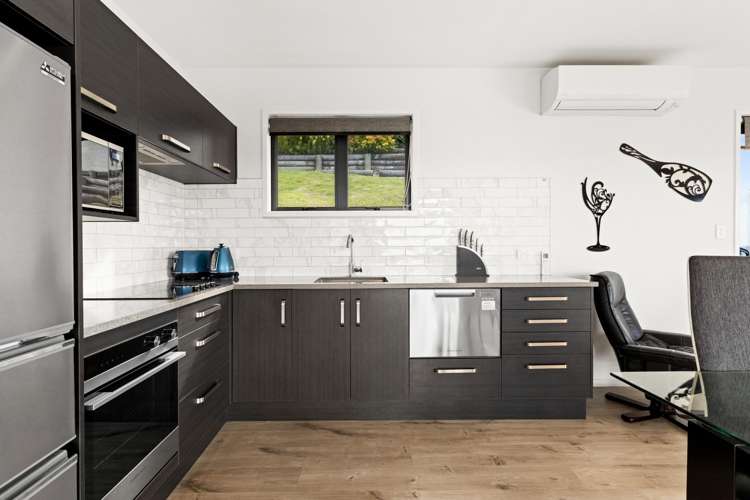 9 Kaimata Road, Pacific Heights Bay View_22