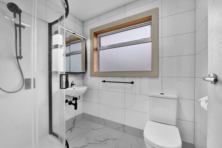 9 Plympton Street Brooklands_17