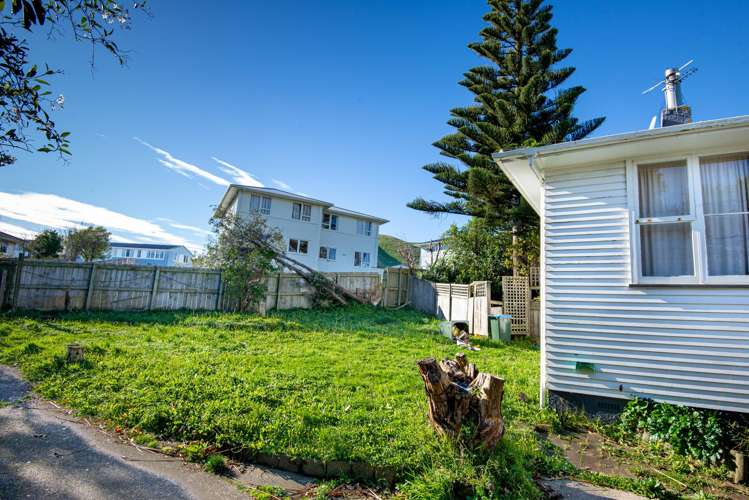 42 Kaituna Street Waitangirua_14
