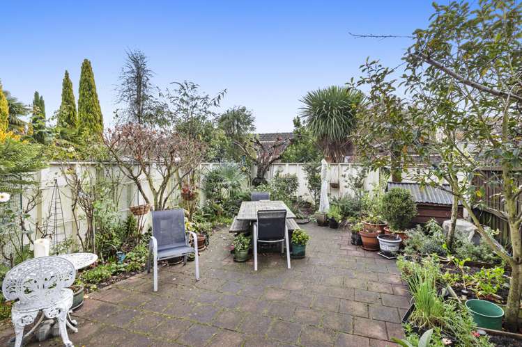 3/126 Idris Road Strowan_15