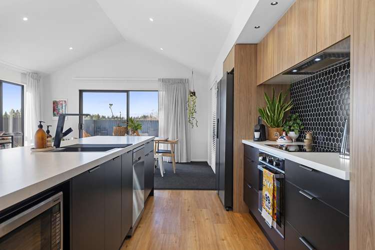 15 Aoraki Crescent Twizel_5