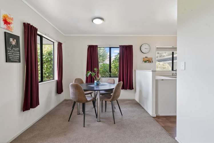 52B Harrisfield Drive Ohauiti_7