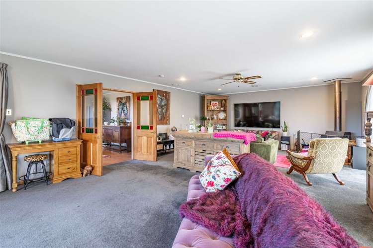 141 Mckinnon Road Gore Surrounds_16